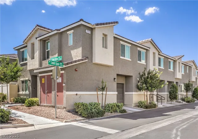 Photo 2 of Sale Pending at 2727 Tahiti Grape Way #2, Las Vegas, NV 89183 | MLS# 2808376 | Listing updated on 2026-09-10