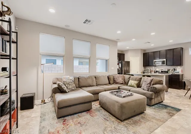 Photo 2 of Sale Pending at 10108 Trumbull Point Ct, Las Vegas, NV 89166 | MLS# 2807906 | Listing updated on 2026-10-05