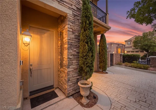 Photo 3 of Single family home for sale at 2450 Granada Blf Ct, Las Vegas, NV 89135 | MLS# 2806955 | Listing updated on 2026-09-19