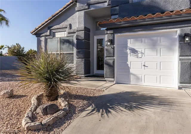 Photo 3 of Sale Pending at 1596 Bozeman Dr, Henderson, NV 89012 | MLS# 2808421 | Listing updated on 2026-09-09