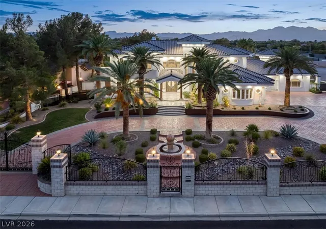Photo 3 of Mansion for sale at 2021 S Valadez St, Las Vegas, NV 89117 | MLS# 2808100 | Listing updated on 2026-09-11