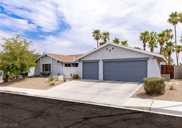 Photo 2 of Single family home for sale at 4476 Sunny Dunes Dr, Las Vegas, NV 89121 | MLS# 2806589 | Listing updated on 2026-08-31