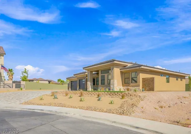 Photo 2 of Single family home for sale at 834 Waterloo Dr, Henderson, NV 89002 | MLS# 2808817 | Listing updated on 2026-08-31