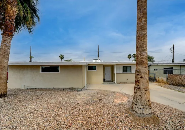Photo 1 of Single family home for sale at 2317 Howard Dr, Las Vegas, NV 89104 | MLS# 2808553 | Listing updated on 2026-09-03