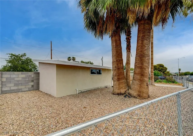 Photo 3 of Single family home for sale at 2317 Howard Dr, Las Vegas, NV 89104 | MLS# 2808553 | Listing updated on 2026-09-03