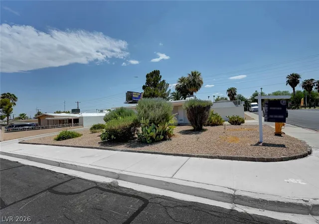 Photo 4 of Single family home for sale at 1516 San Pedro Ave, Las Vegas, NV 89104 | MLS# 2807541 | Listing updated on 2026-09-07