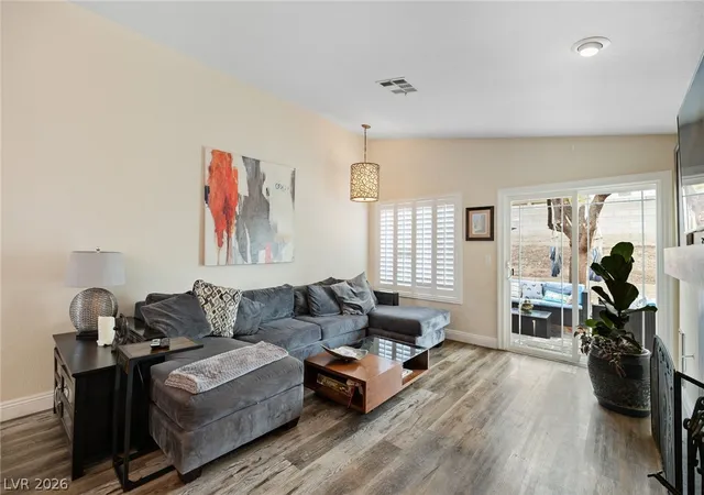 Photo 3 of Single family home for sale at 209 Sandpiper Village Way, Henderson, NV 89012 | MLS# 2806104 | Listing updated on 2026-09-03