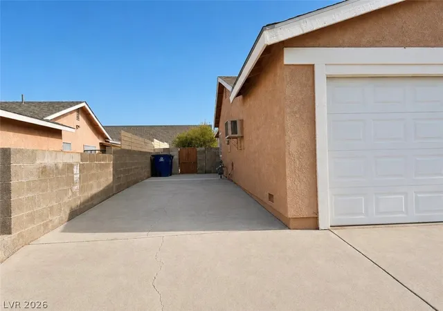 Photo 3 of Single family home for sale at 7121 Pleasant View Ave, Las Vegas, NV 89147 | MLS# 2808985 | Listing updated on 2026-09-17