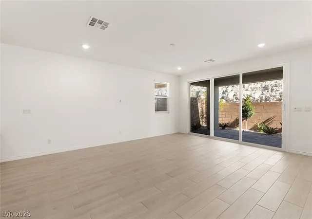 Photo 4 of Single family home for sale at 9986 Joshua Foothills St, Las Vegas, NV 89178 | MLS# 2808183 | Listing updated on 2026-10-07