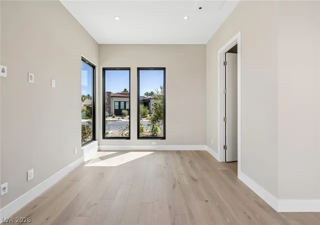 Photo 3 of Sale Pending at 53 Bellissima Lago Ct, Henderson, NV 89011 | MLS# 2808403 | Listing updated on 2026-09-16
