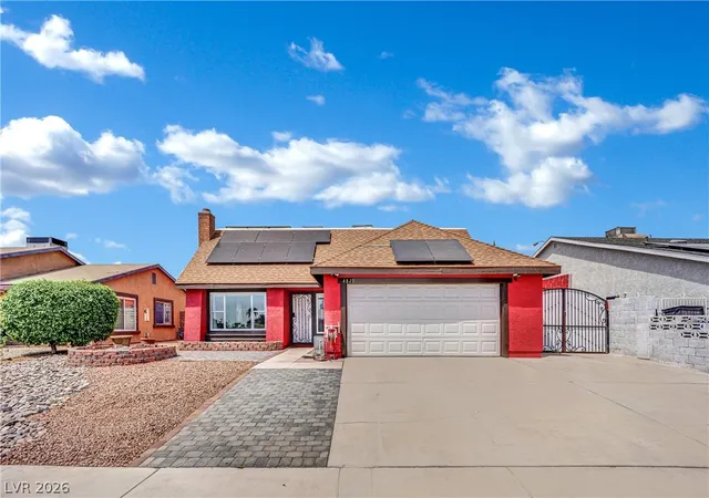 Photo 2 of Single family home for sale at 4823 Castle Rock Ct, Las Vegas, NV 89147 | MLS# 2808351 | Listing updated on 2026-09-29