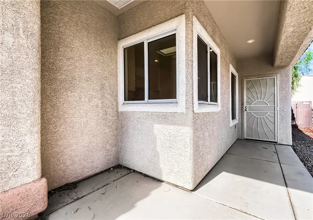 Photo 3 of Sale Pending at 1395 Kapelle St, Henderson, NV 89052 | MLS# 2808674 | Listing updated on 2026-10-05