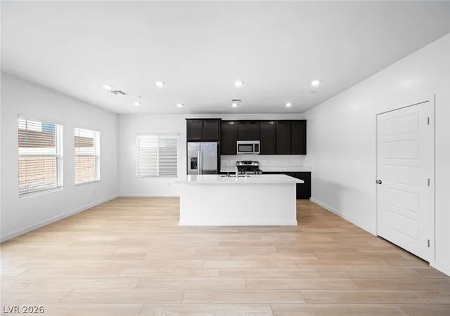 Photo 4 of Sale Pending at 9951 Kimura Hills Ave, Las Vegas, NV 89129 | MLS# 2809141 | Listing updated on 2026-09-04