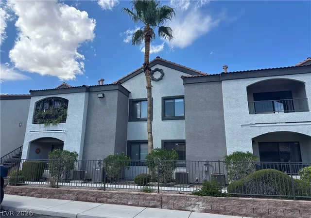 Photo 2 of Condo for sale at 950 Seven Hills Dr #1423, Henderson, NV 89052 | MLS# 2809189 | Listing updated on 2026-09-04