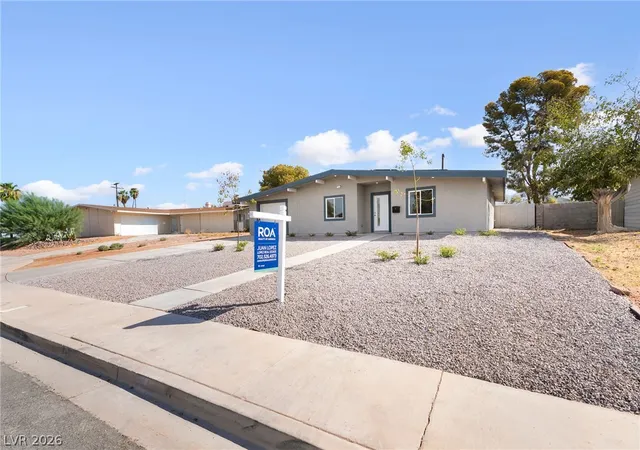 Photo 2 of Sale Pending at 2542 Masters Cir, Las Vegas, NV 89142 | MLS# 2805655 | Listing updated on 2026-09-03