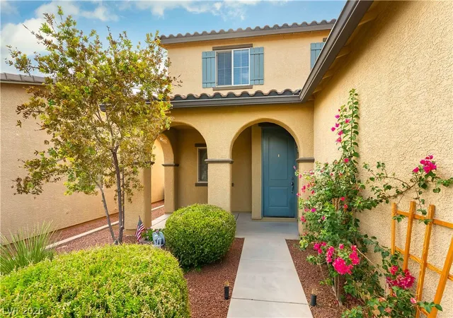 Photo 3 of Single family home for sale at 6433 Mayfair Park St, Las Vegas, NV 89166 | MLS# 2809267 | Listing updated on 2026-10-01