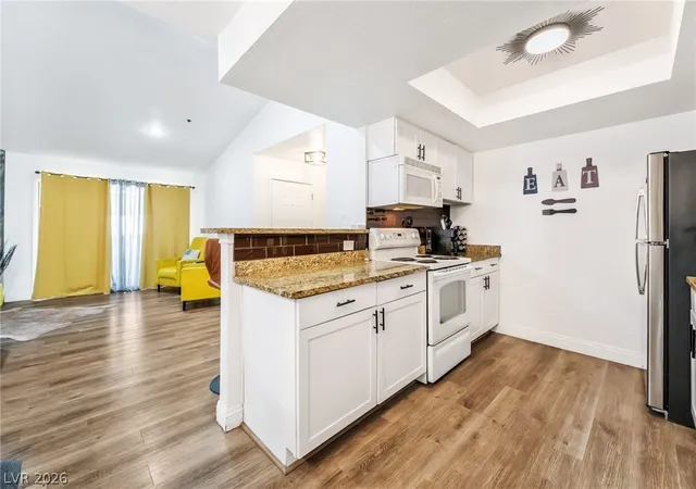 Photo 3 of Condo for sale at 4200 S Valley View Blvd #3040, Las Vegas, NV 89103 | MLS# 2809319 | Listing updated on 2026-09-12