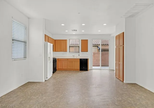 Photo 3 of Townhouse for sale at 3660 Via Gregorio, Henderson, NV 89052 | MLS# 2808264 | Listing updated on 2026-09-10