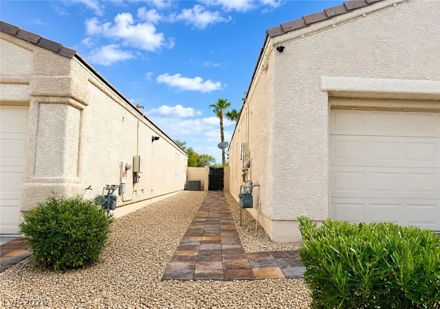 Photo 2 of Single family home for sale at 5705 Eagle Claw Ave, Las Vegas, NV 89130 | MLS# 2809385 | Listing updated on 2026-09-12