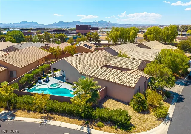 Photo 4 of Sale Pending at 4064 Russian Rider Dr, Las Vegas, NV 89122 | MLS# 2809354 | Listing updated on 2026-09-08