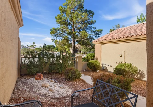 Photo 3 of Townhouse for sale at 9812 Villa Ridge Dr, Las Vegas, NV 89134 | MLS# 2809639 | Listing updated on 2026-09-10