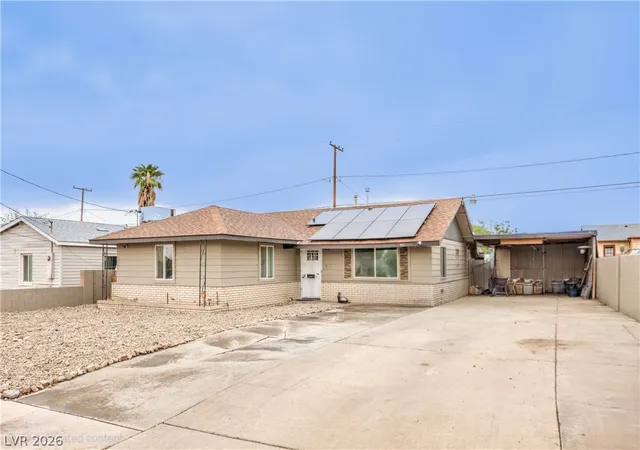 Photo 3 of Single family home for sale at 131 Constitution Ave, Henderson, NV 89015 | MLS# 2809670 | Listing updated on 2026-09-10