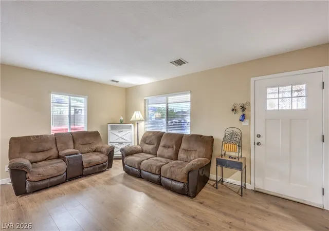 Photo 4 of Single family home for sale at 131 Constitution Ave, Henderson, NV 89015 | MLS# 2809670 | Listing updated on 2026-09-10