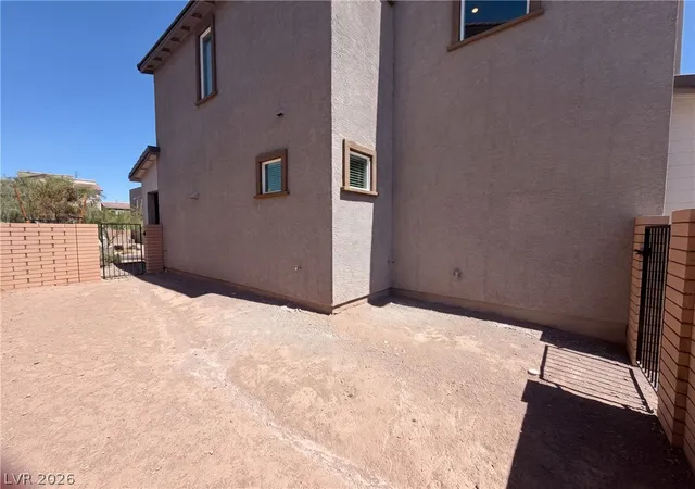 Photo 4 of Single family home for sale at 305 Crescent Glow Ln, Henderson, NV 89015 | MLS# 2809428 | Listing updated on 2026-09-10