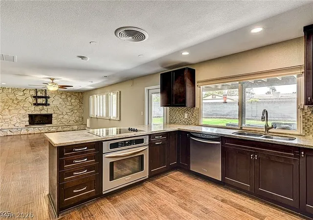 Photo 1 of Single family home for sale at 3753 S Rosecrest Cir, Las Vegas, NV 89121 | MLS# 2808638 | Listing updated on 2026-09-07