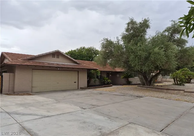 Photo 2 of Single family home for sale at 3753 S Rosecrest Cir, Las Vegas, NV 89121 | MLS# 2808638 | Listing updated on 2026-09-07