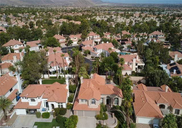 Photo 3 of Single family home for sale at 8324 Granite Lake Dr, Las Vegas, NV 89128 | MLS# 2809982 | Listing updated on 2026-09-09
