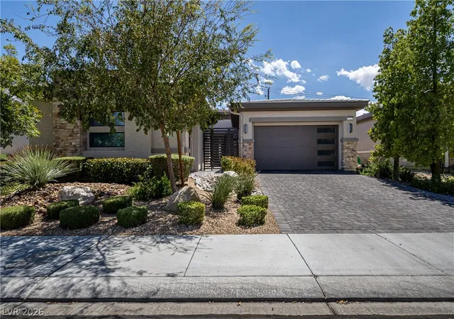 Photo 1 of Single family home for sale at 7441 Deschutes Cir, Las Vegas, NV 89129 | MLS# 2809632 | Listing updated on 2026-08-31