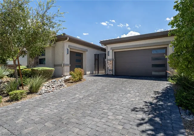 Photo 3 of Single family home for sale at 7441 Deschutes Cir, Las Vegas, NV 89129 | MLS# 2809632 | Listing updated on 2026-08-31
