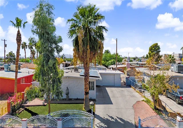 Photo 1 of Single family home for sale at 3215 Wright Ave, North Las Vegas, NV 89030 | MLS# 2809024 | Listing updated on 2026-09-12