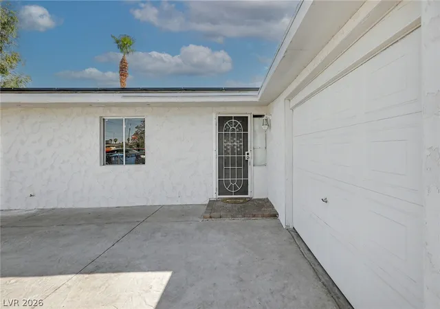 Photo 4 of Single family home for sale at 3215 Wright Ave, North Las Vegas, NV 89030 | MLS# 2809024 | Listing updated on 2026-09-12