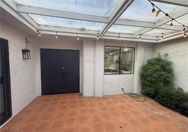 Photo 3 of Townhouse for sale at 3058 Conquista Ct, Las Vegas, NV 89121 | MLS# 2809800 | Listing updated on 2026-09-11