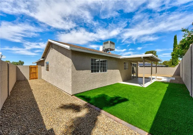 Photo 2 of Single family home for sale at 206 Bryce Ct, Henderson, NV 89002 | MLS# 2810246 | Listing updated on 2026-09-29