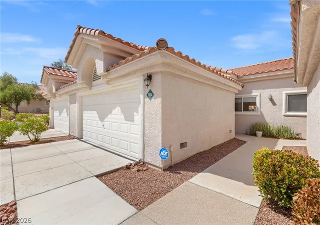 Photo 1 of Townhouse for sale at 7804 Settlers Ridge Ln, Las Vegas, NV 89145 | MLS# 2810209 | Listing updated on 2026-09-01