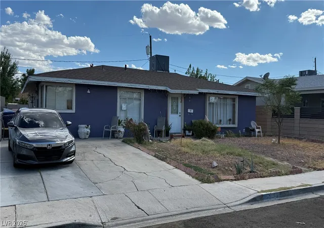 Photo 2 of Single family home for sale at 901 Stanley Ave, North Las Vegas, NV 89030 | MLS# 2808046 | Listing updated on 2026-08-30