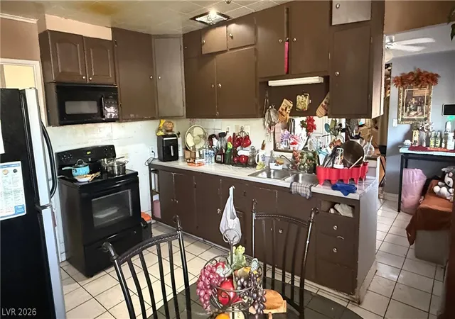 Photo 3 of Sale Pending at 901 Stanley Ave, North Las Vegas, NV 89030 | MLS# 2808046 | Listing updated on 2026-09-24