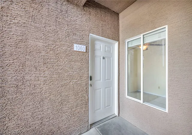 Listing Photo 2 - Condo for sale in building located at 8070 W Russell Rd, Las Vegas, NV 89113 - Unit #1060