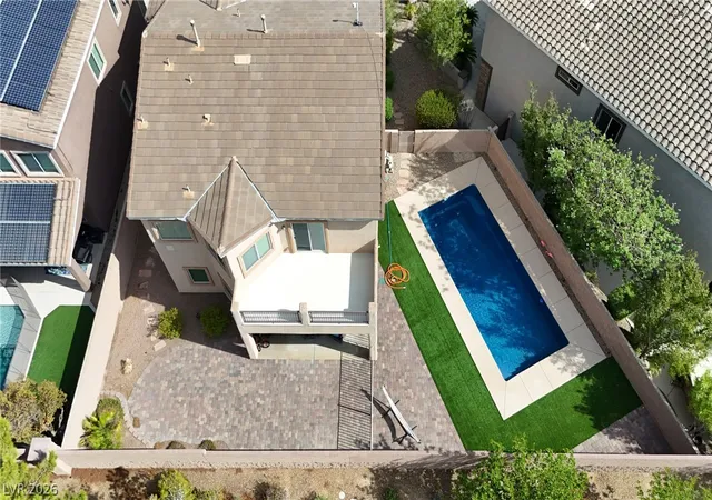 Photo 3 of Single family home for sale at 809 Maybole Ave, Henderson, NV 89012 | MLS# 2810287 | Listing updated on 2026-09-12