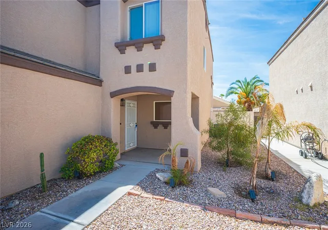 Photo 3 of Single family home for sale at 6133 Crystal Talon St, Las Vegas, NV 89130 | MLS# 2810788 | Listing updated on 2026-09-12