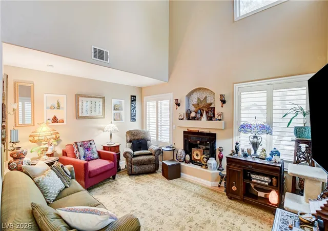 Photo 3 of Townhouse for sale at 513 Amber Horizon St, Henderson, NV 89015 | MLS# 2807029 | Listing updated on 2026-09-22