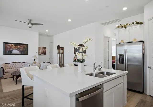Photo 3 of Single family home for sale at 794 Charming Holly St, Henderson, NV 89011 | MLS# 2810850 | Listing updated on 2026-09-22