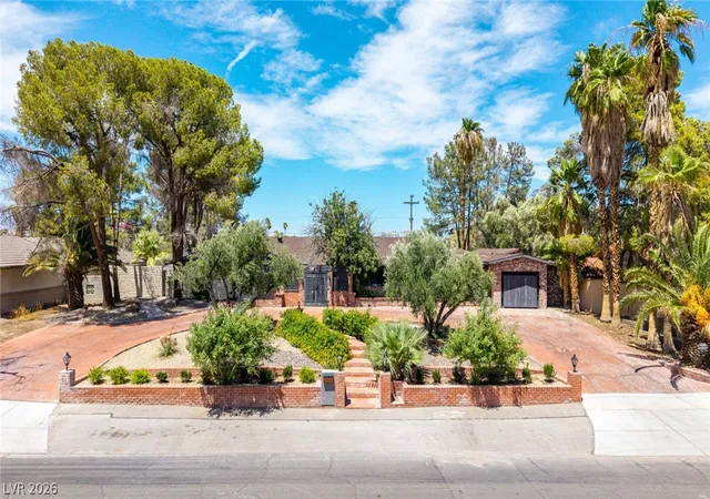 Photo 2 of Single family home for sale at 1572 Santa Anita Dr, Las Vegas, NV 89119 | MLS# 2807421 | Listing updated on 2026-09-24