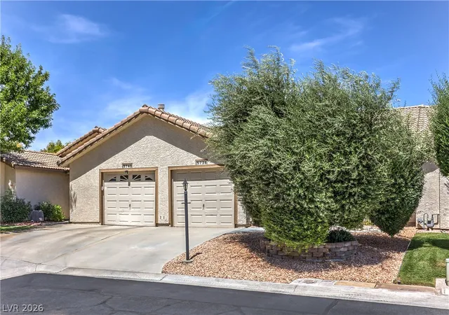 Photo 2 of Townhouse for sale at 5736 Colwood Ln, Las Vegas, NV 89130 | MLS# 2810249 | Listing updated on 2026-09-03