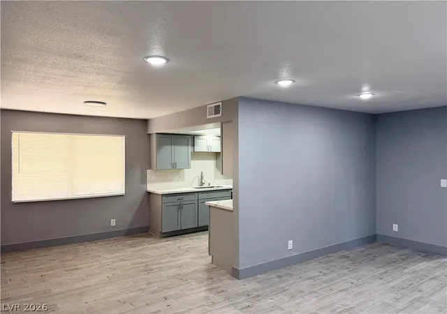 Listing Photo 4 - Condo for sale in building located at 4160 Gannet Cir, Las Vegas, NV 89103 - Unit #341