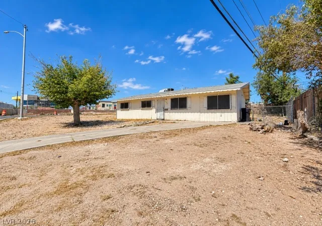 Photo 3 of Single family home for sale at 524 Recco Ave, North Las Vegas, NV 89030 | MLS# 2810886 | Listing updated on 2026-09-07