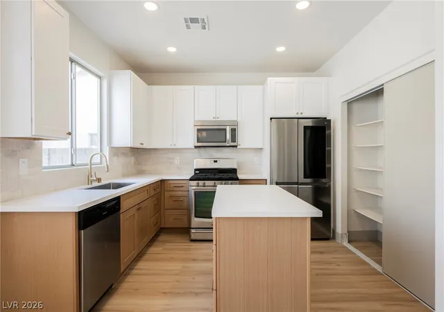 Photo 1 of Sale Pending at 5116 Yellow Dawn Ct, Las Vegas, NV 89130 | MLS# 2810941 | Listing updated on 2026-09-04